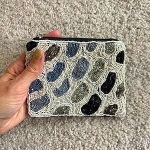 Kaylee Boutique Beaded Zip Coin Purse Clutch NEW Leopard Print White Silver Blue